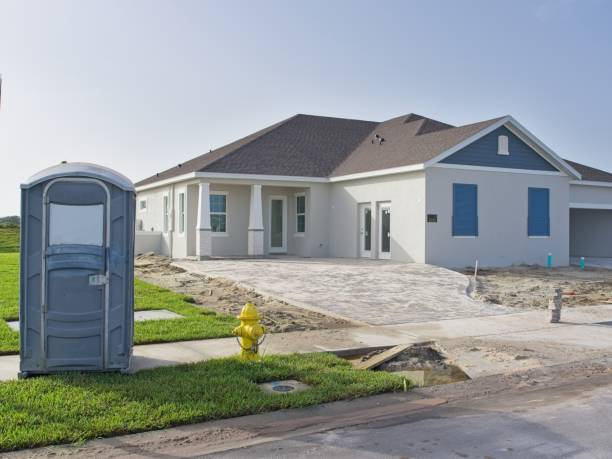 Best Portable restroom trailer rental  in Chicago Ridge, IL